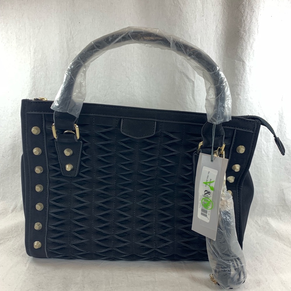Izzy & Ali Black Handbag